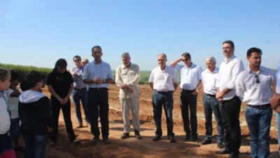 Matão de Cosmópolis recebe plantio de mais de 60.000 mudas
