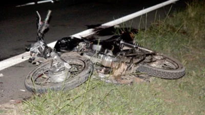 Homem e mulher morrem em acidente de moto na SP 332