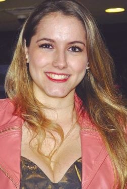 Lara Assiz,  consultora de imagem