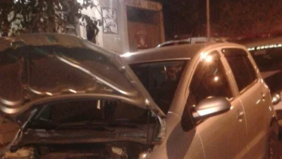Carro roubado é localizado com placas adulteradas