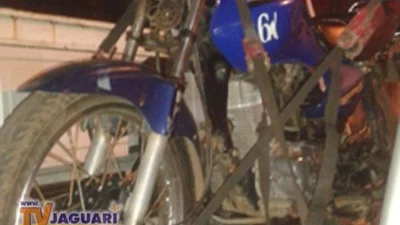 Adolescente é abordado dirigindo moto adulterada