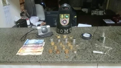 Homem é preso em flagrante roubando máquinas de costura