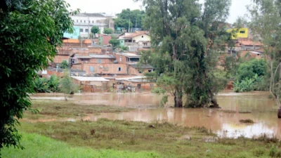 Chuvas foram motivo de alívio, mas, também de preocupação no ano de 2015