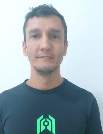 Roberto Passos Neto Preparador físico Cref: 075554-G/SP