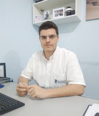 Luís Eduardo de Paiva Agostini Corretor de Imóveis CRECI 139.990 Imobiliária Rosamélia Contato: 3872-1100 