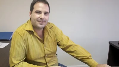Thiago é perseverante e torce pela melhora da situação econômica do País