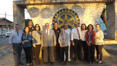 Rotary Club de Cosmópolis recebe governador distrital
