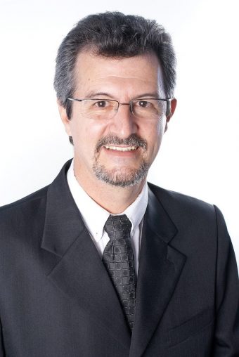 Dr. Maurício Gonçalves