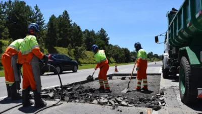 Rota das Bandeiras inicia nova etapa da recuperação do pavimento da rodovia Prof. Zeferino Vaz