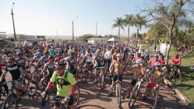 Ciclistas realizam prova em favor do Hospital Beneficente Santa Gertrudes
