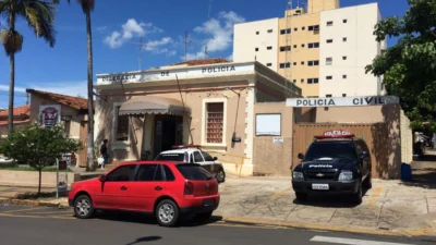 Filho reconhece pai morto atropelado por ciclista na SP 332