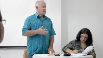 Presidente do Hospital reúne Conselho de Saúde em busca de ajuda