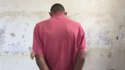 Rapaz, do Rio de Janeiro, é abordado portando porções de maconha