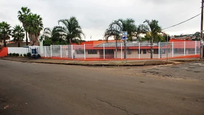 Após tentativa de roubo, mulher continua com bala alojada no pé