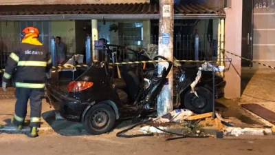 Seis pessoas ficam feridas em acidente grave na Av. da Saudade