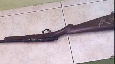 Polícia Civil encontra espingarda durante investigação de ‘Maria da Penha’