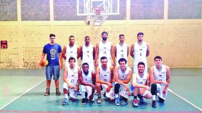 Time de basquete de Cosmópolis disputa uma vaga para a final da Liga Metropolitana de Basquete pela primeira vez