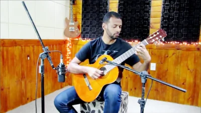 Músico autodidata faz sua primeira apresentação solo no Espaço Cultural Belle Époque