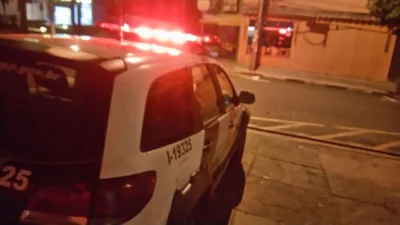 Detenta perde ônibus e chama PM para se entregar e voltar ao presídio