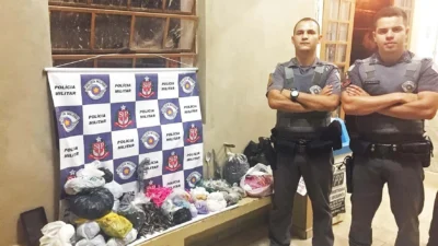 PM apreende grande quantidade de cocaína, crack, maconha e uma balança de precisão no Jardim de Lourdes
