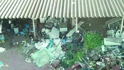 Dono de depósito de recicláveis se apresenta na Delegacia com Advogado