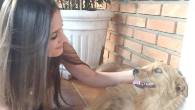 Carolina Nallin e sua xodó Belinha