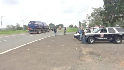 Polícia Civil realiza fiscalização de combate ao roubo de cargas