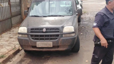 Carro roubado em Holambra é abandonado em Cosmópolis