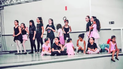 Espetáculo de dança ‘A Bela e a Fera’ ocorre neste sábado