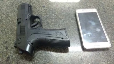 Homem é preso logo após roubar celular e fugir de bicicleta