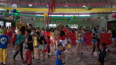 Galeria de fotos das matinês do Cosmopolitano Futebol Clube