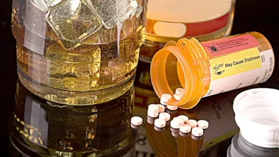 Álcool e medicamentos: perigo aos foliões