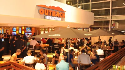 Outback Steakhouse abre 30 vagas de emprego em Campinas