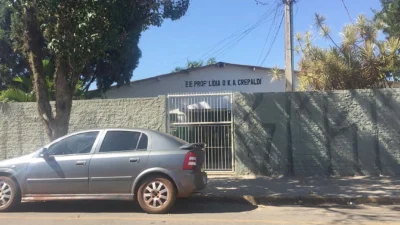 Moradores de rua são presos acusados de furtar LOKAC