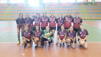 Torneio de Handebol rendeu segundo lugar ao time feminino de Cosmópolis