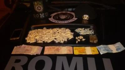 Adolescente é abordado e confessa que estava ‘trampando’ vendendo drogas
