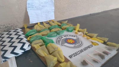 Dupla é presa por tráfico de drogas no momento da entrega do entorpecente