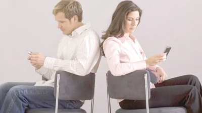 Relacionamentos fragilizados são consequências do mundo digital