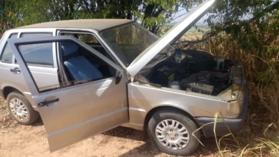 Carro roubado no Parque Ester é recuperado logo em seguida pela Polícia Municipal