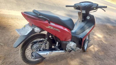 Menino de 14 anos é detido em estrada rural tentando dar partida em moto furtada