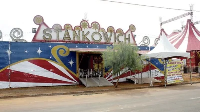 Companhia circense Stankowich busca resgatar as tradições do circo antigo