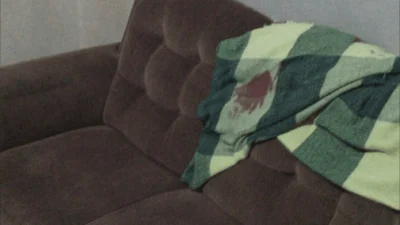 Briga por canal de televisão termina em facadas entre irmãos