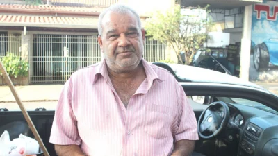 Carlos é o personagem do Minha Vida, Uma História