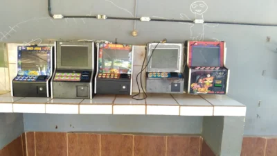 Dez máquinas de caça-níquel são apreendidas em pesqueiro de Cosmópolis