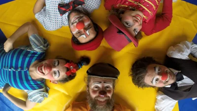 Peça no Estação SESI de Cultura dá vida ao universo circense