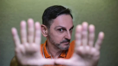 Paulo Miklos fará show para homenagear Cosmópolis
