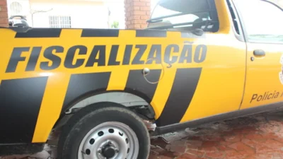 Fiscalização apreende bebidas alcoólicas em feira de Finados em frente ao Cemitério