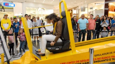 Obrigatoriedade do uso do cinto de segurança completa 21 anos e conscientização ainda é um desafio