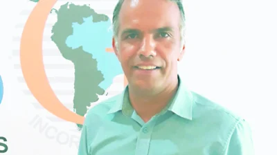 ENTREVISTA COM ANDRÉ SEABRA