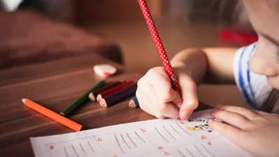 Dificuldade em manter contato visual pode ser sinal de Transtorno do Espectro Autismo